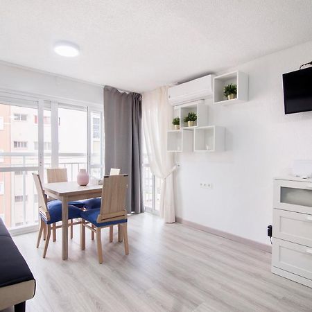 Virginia-48 Apartment Benidorm Bagian luar foto